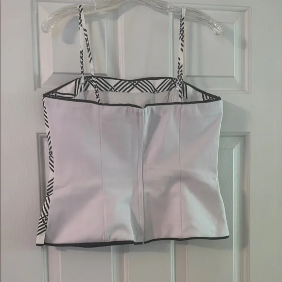 White House/Black Market Stylish Black and White Bustier Top - Picture 3 of 5